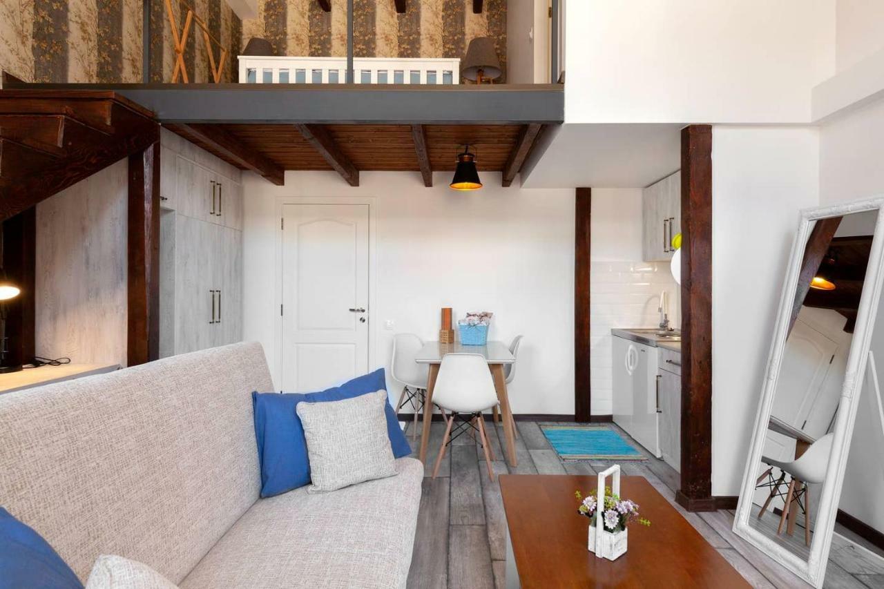 Cozy Studios On Freedom Square Tbilisi Exterior photo